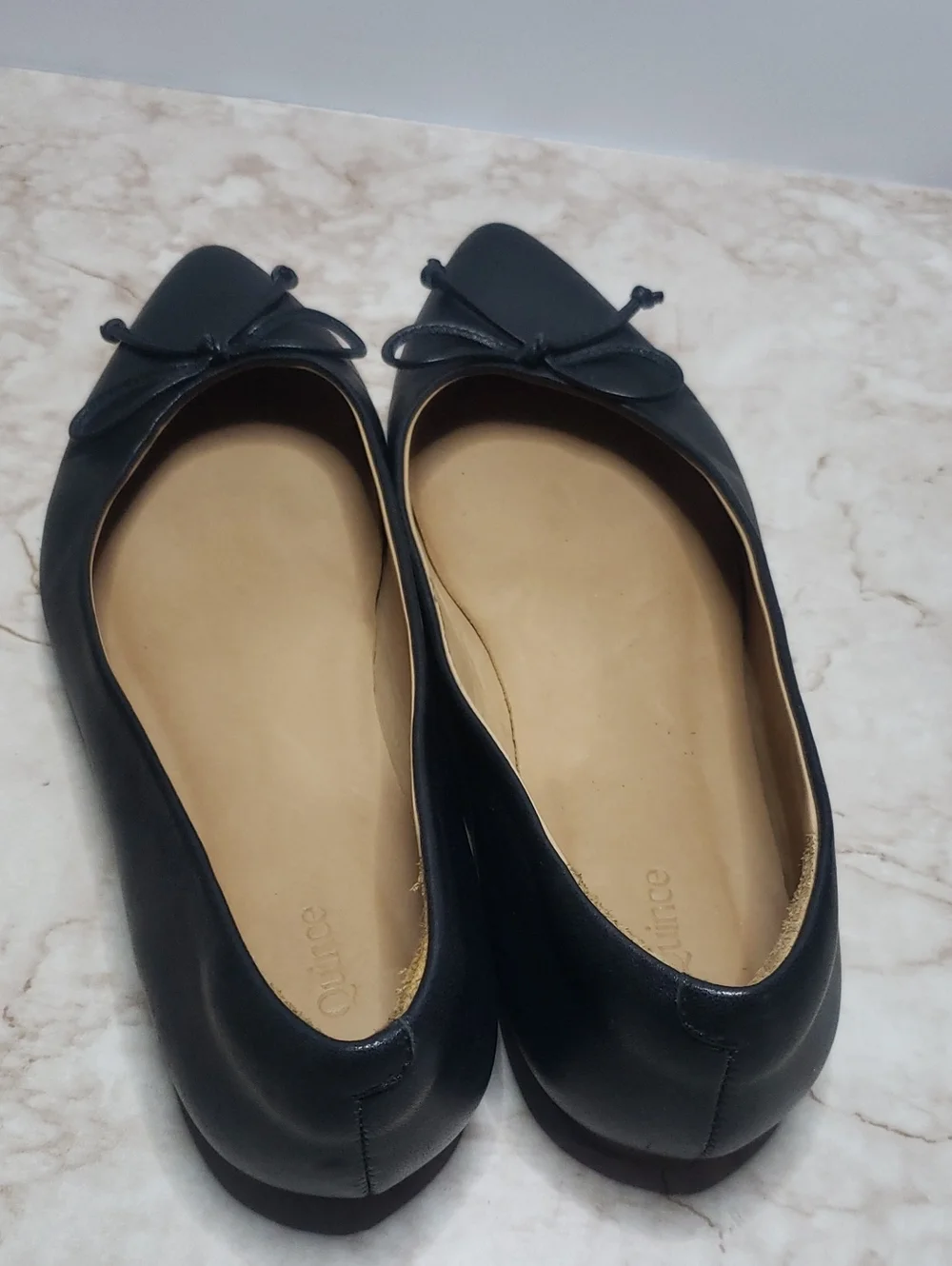 Quince Women's Black Pointed Ballet Flats with Bow Size 8